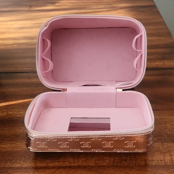 Juicy Couture Metallic Rose Gold Travel Cosmetic Case - Picture 12 of 16